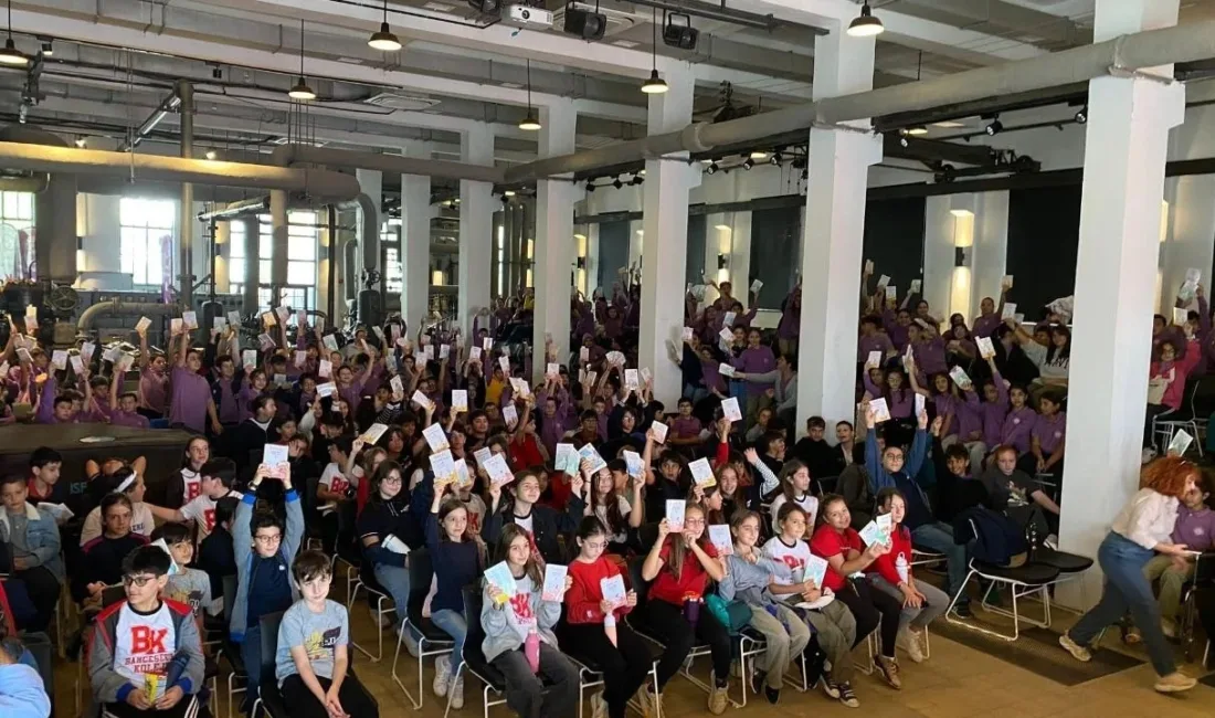 Yazar ve çizer Behiç Ak, Sinop Sebahattin Ali Kültür Merkezi’nde