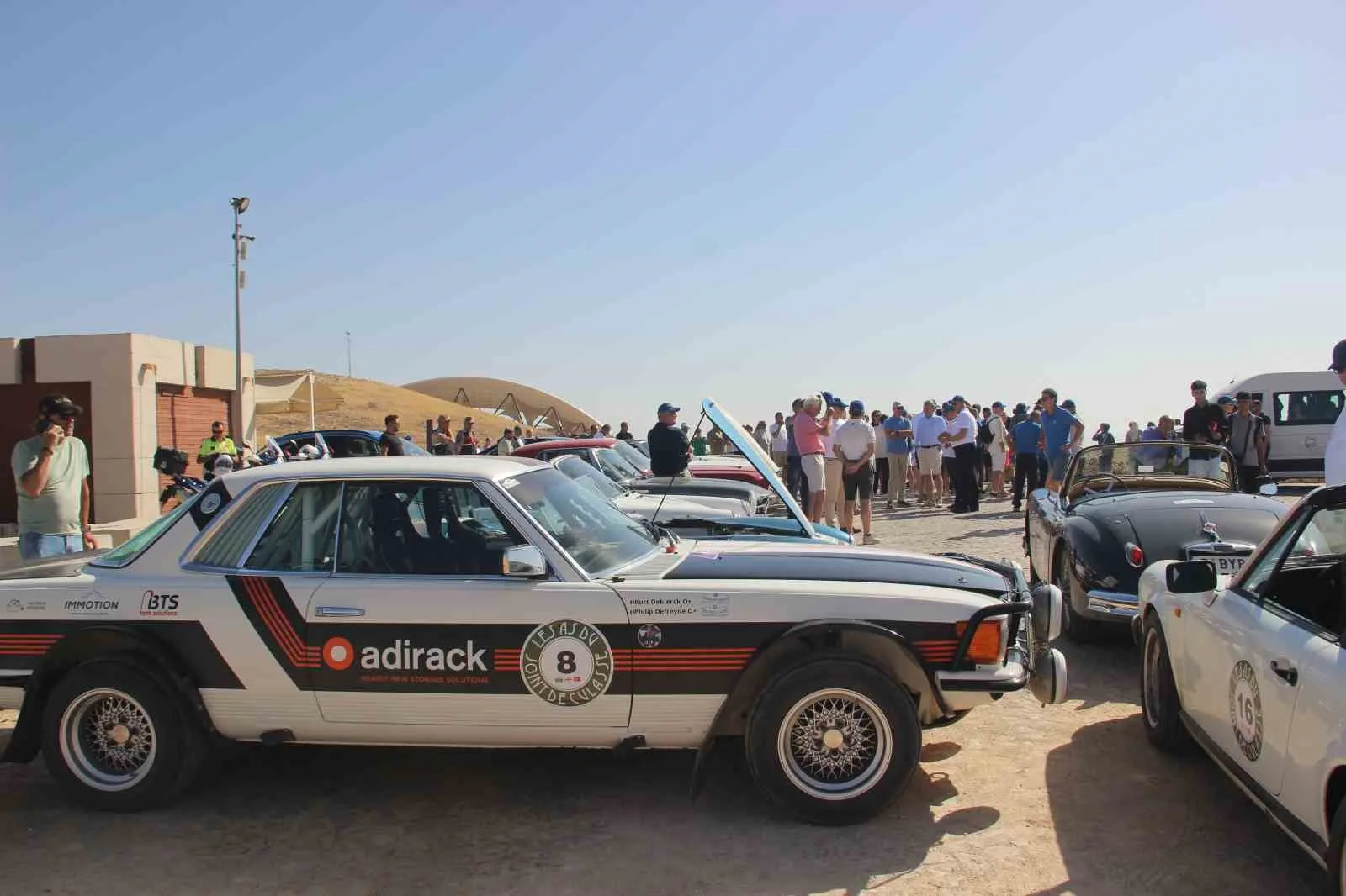 Şanlıurfa’da Belçika’dan yola çıkan klasik otomobil tutkunları, Gürcistan ve Azerbaycan