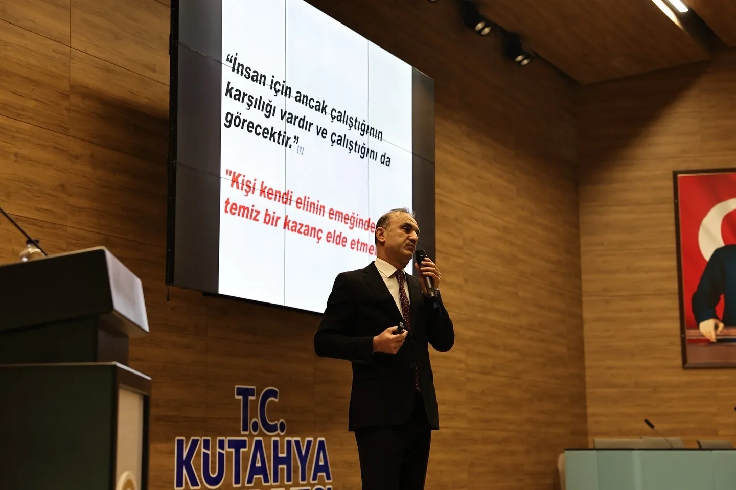 Kütahya Belediyesi personeline yönelik “İş ahlakı” konulu eğitim programı, Kütahya