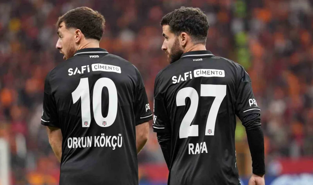 Ligde bu akşam oynanan derbi mücadelesinde Galatasaray ile 1-1 berabere