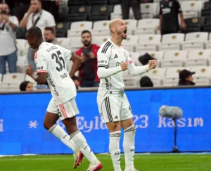 Beşiktaş’ın, Süper Lig’de oynadığı 7 maçta attığı 12 golün 11’ini