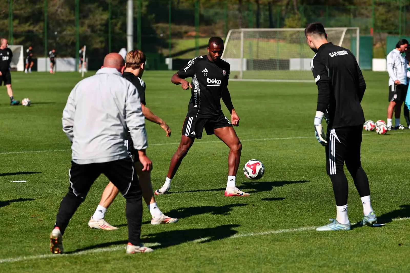 Beşiktaş, Trendyol Süper Lig’in 3. hafta erteleme maçında yarın deplasmanda