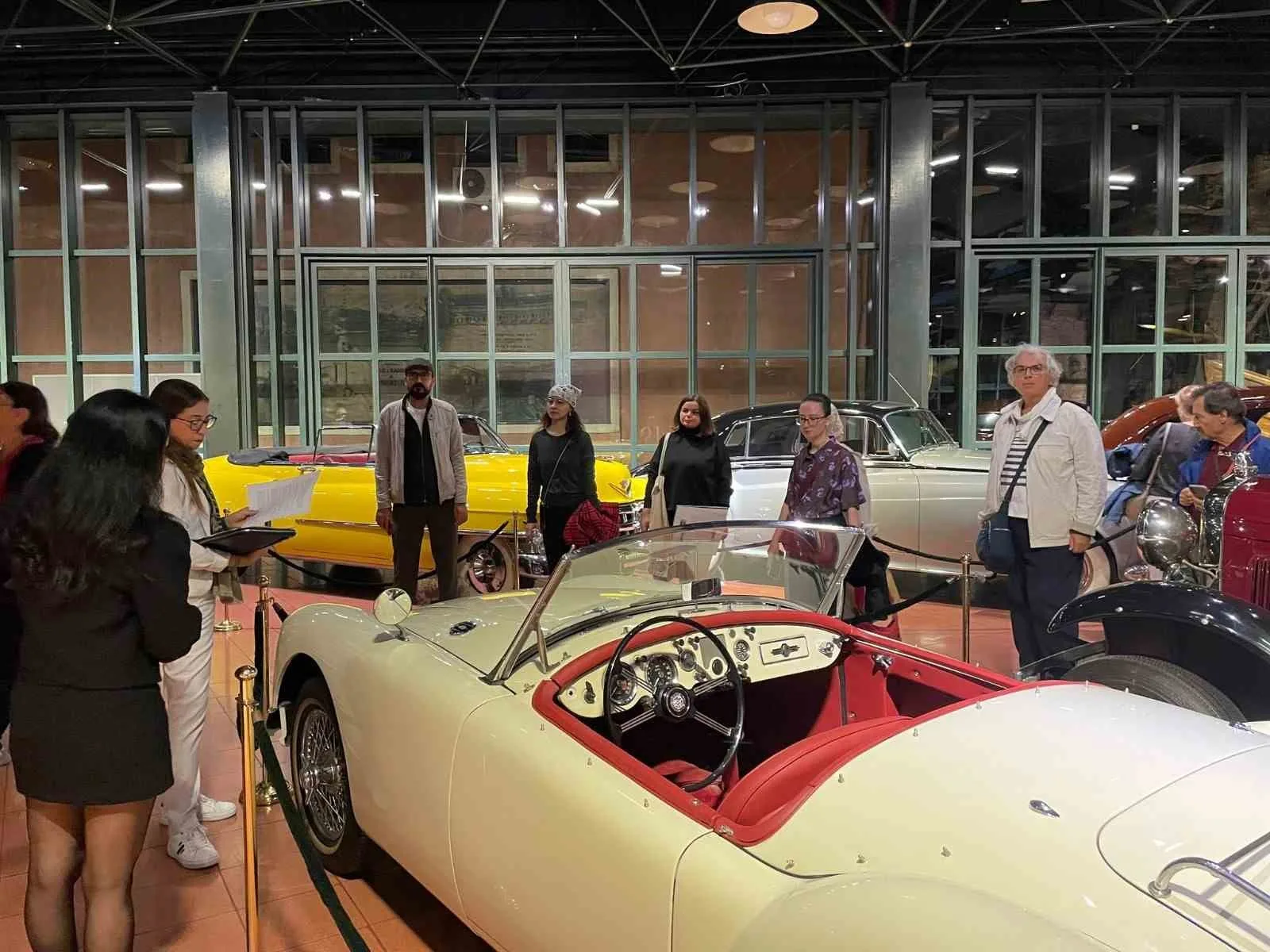 Beyoğlu’nda düzenlenen Avrupa Miras Günleri kapsamında Beyoğlu’nun müzeleri özel turlarla