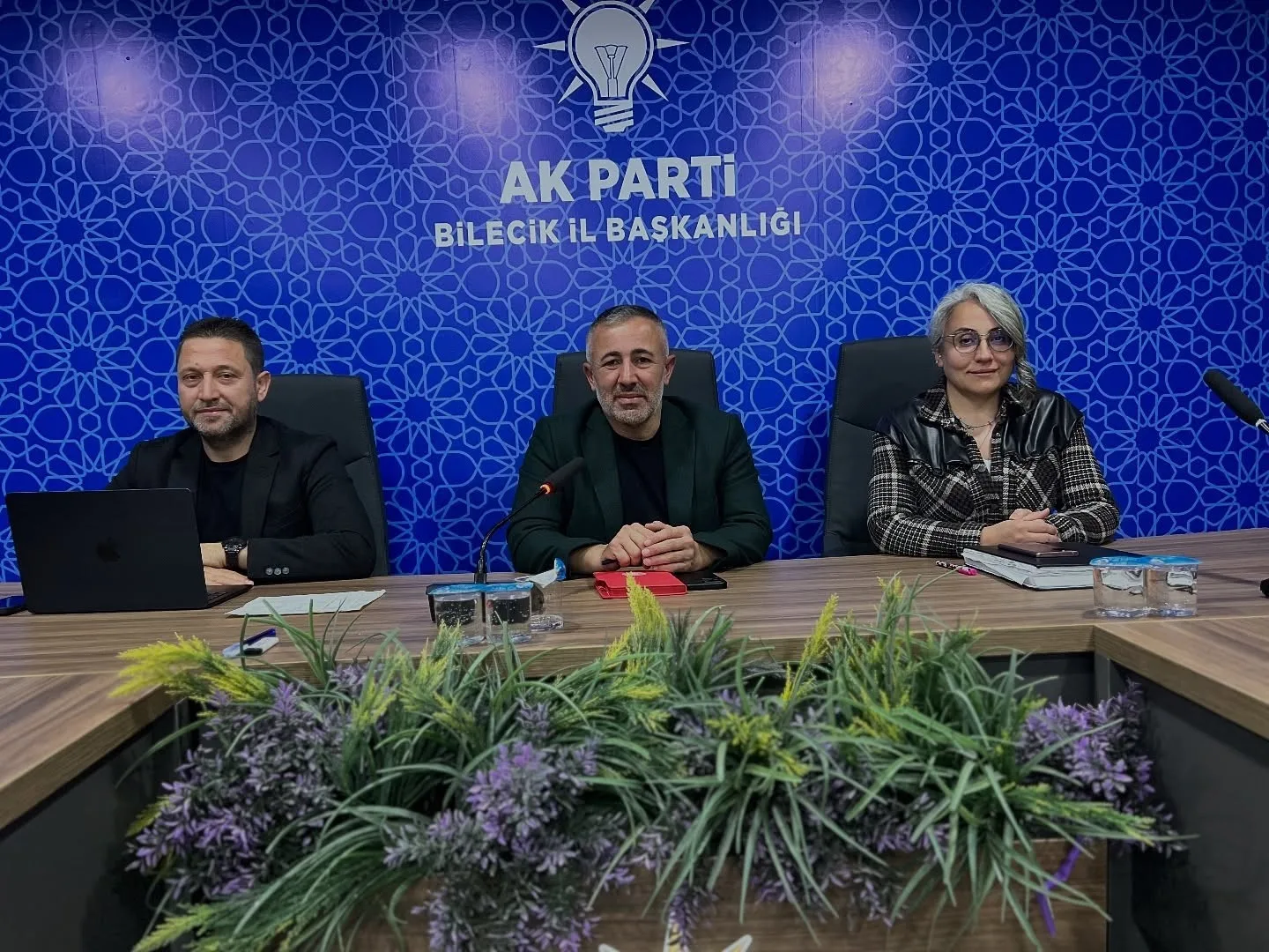 AK Parti Bilecik İl Başkanlığı’nda haftalık olağan İl Yönetim Kurulu