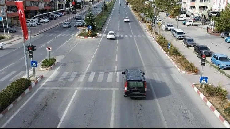 Bilecik genelinde trafik güvenliğinin sağlanması ve kazaların önlenmesi amacıyla drone