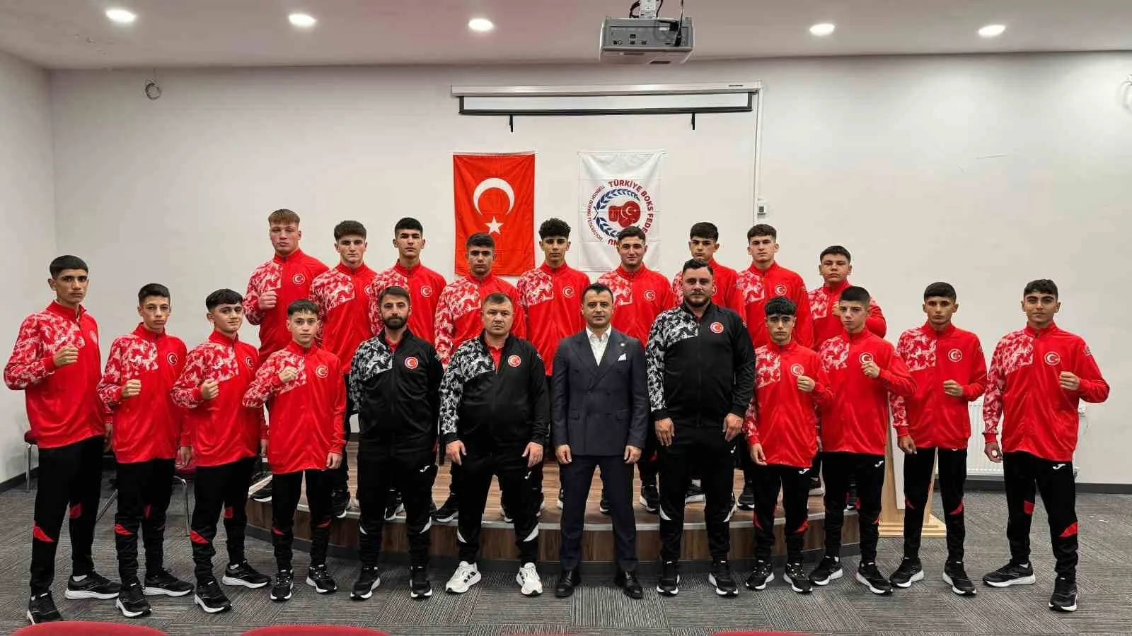 Bilecik Boks İl Temsilcisi ve Antrenör Serkan Mayda, U15 Avrupa