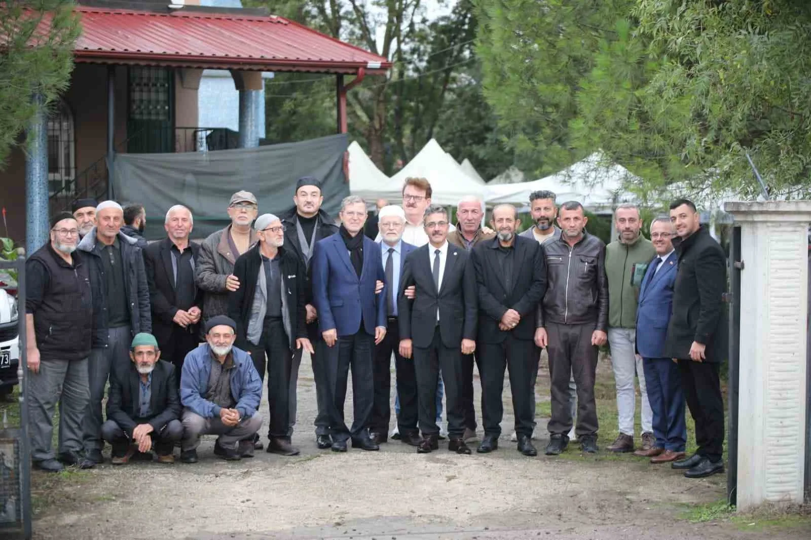 Sakarya’nın değerlerinden Hafız Hasan Hoca’nın anma programında konuşan Erenler Belediye