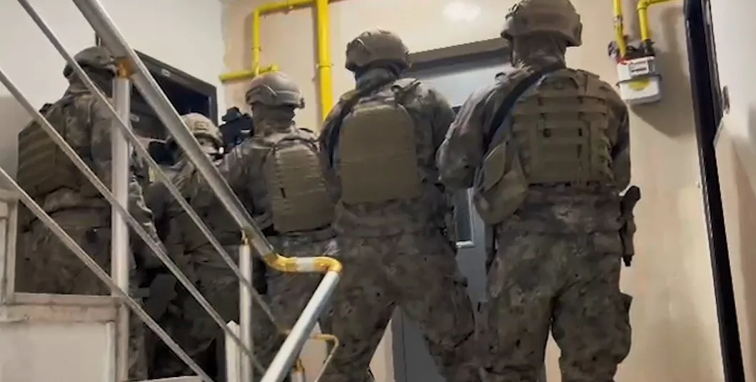 Bitlis merkezli Ankara, İstanbul, Gaziantep, Batman, Siirt ve Şırnak’ta düzenlenen