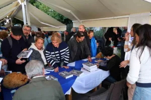 Bodrum Deniz Müzesi Yayınları’nın sekizinci kitabı “Biz Süngerciler: Yaşadıklarımız, Hatıralarımız”,