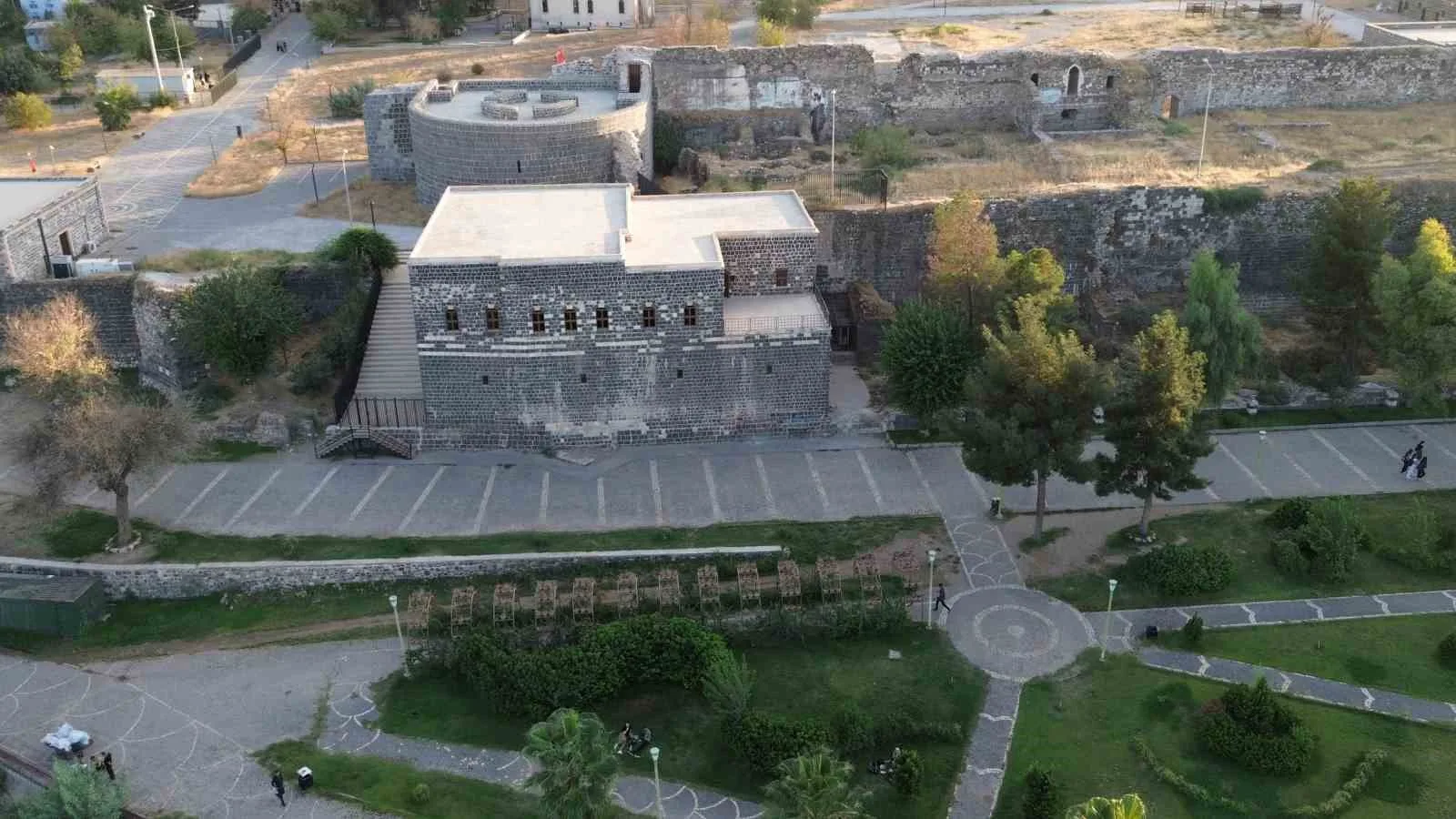 Şırnak’ın Cizre ilçesinde restorasyon çalışmaları tamamlanan Hamidiye Kışlası, Cizre Müzesi