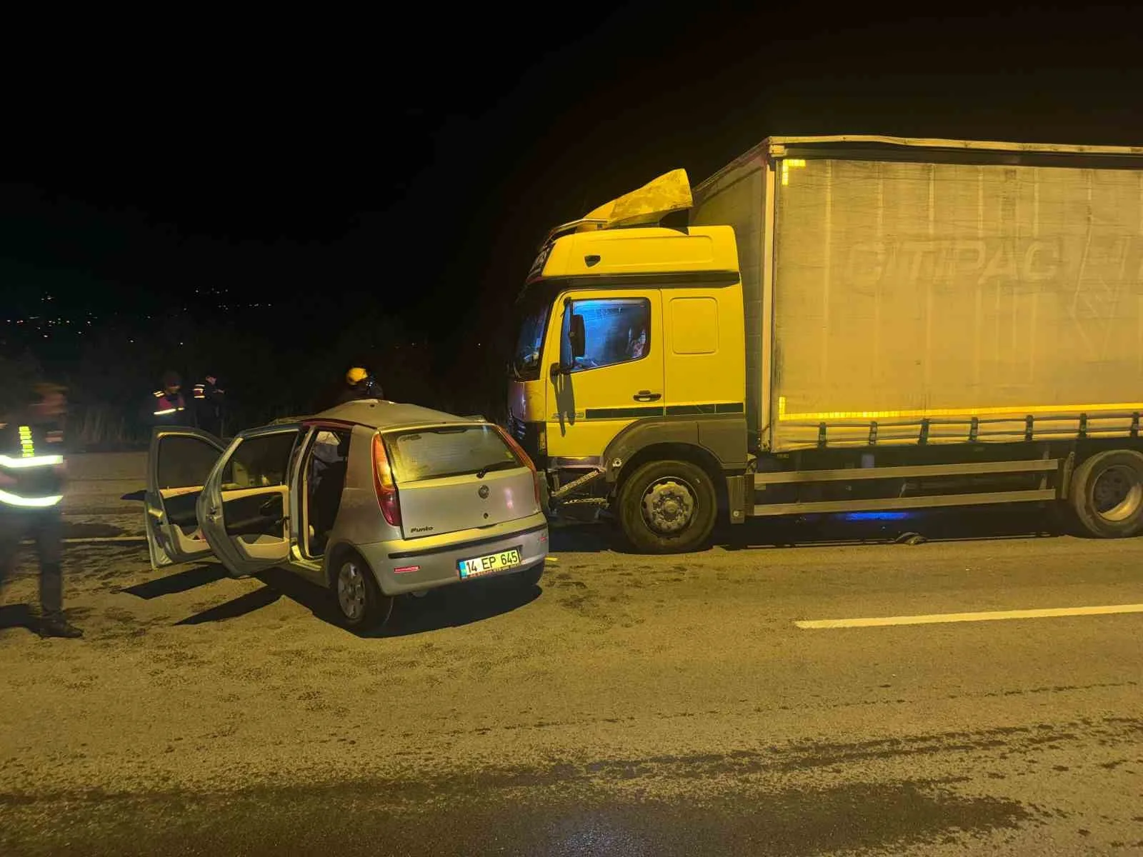 Bolu’da D-100 kara yolunda karşıdan karşıya geçmek isteyen sürücünün kullandığı