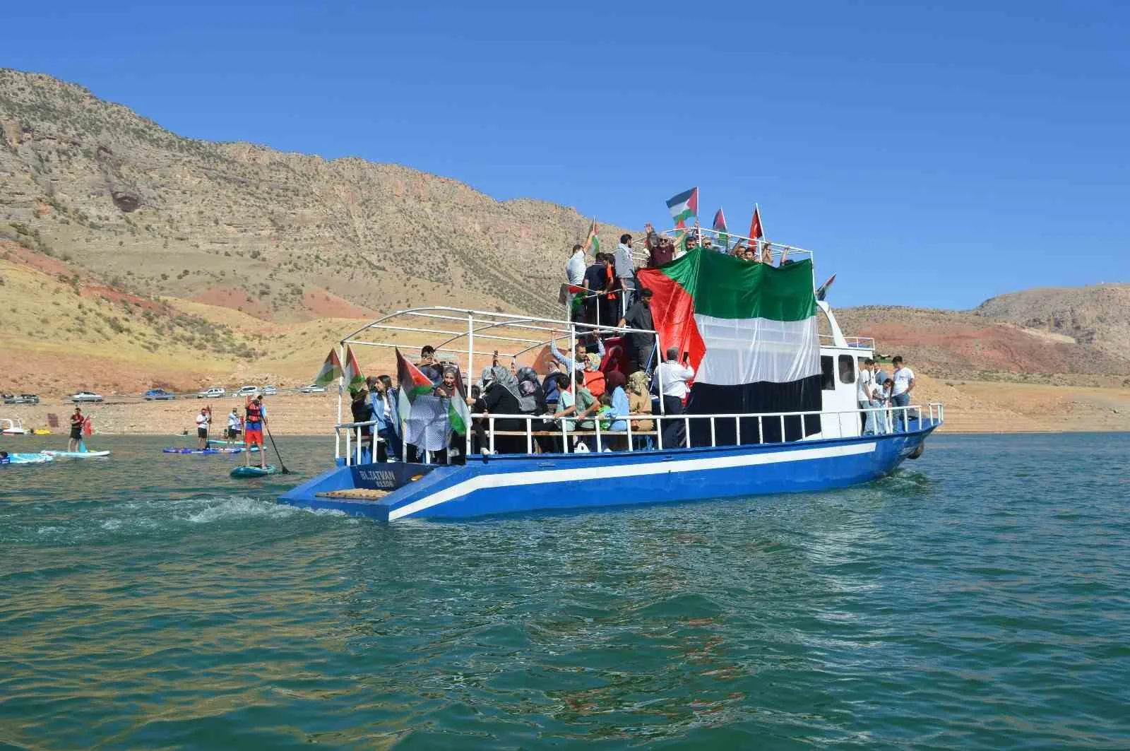 Gazze’ye insani yardım ulaştırmak amacıyla yola çıkan ve İsrail’in saldırısına