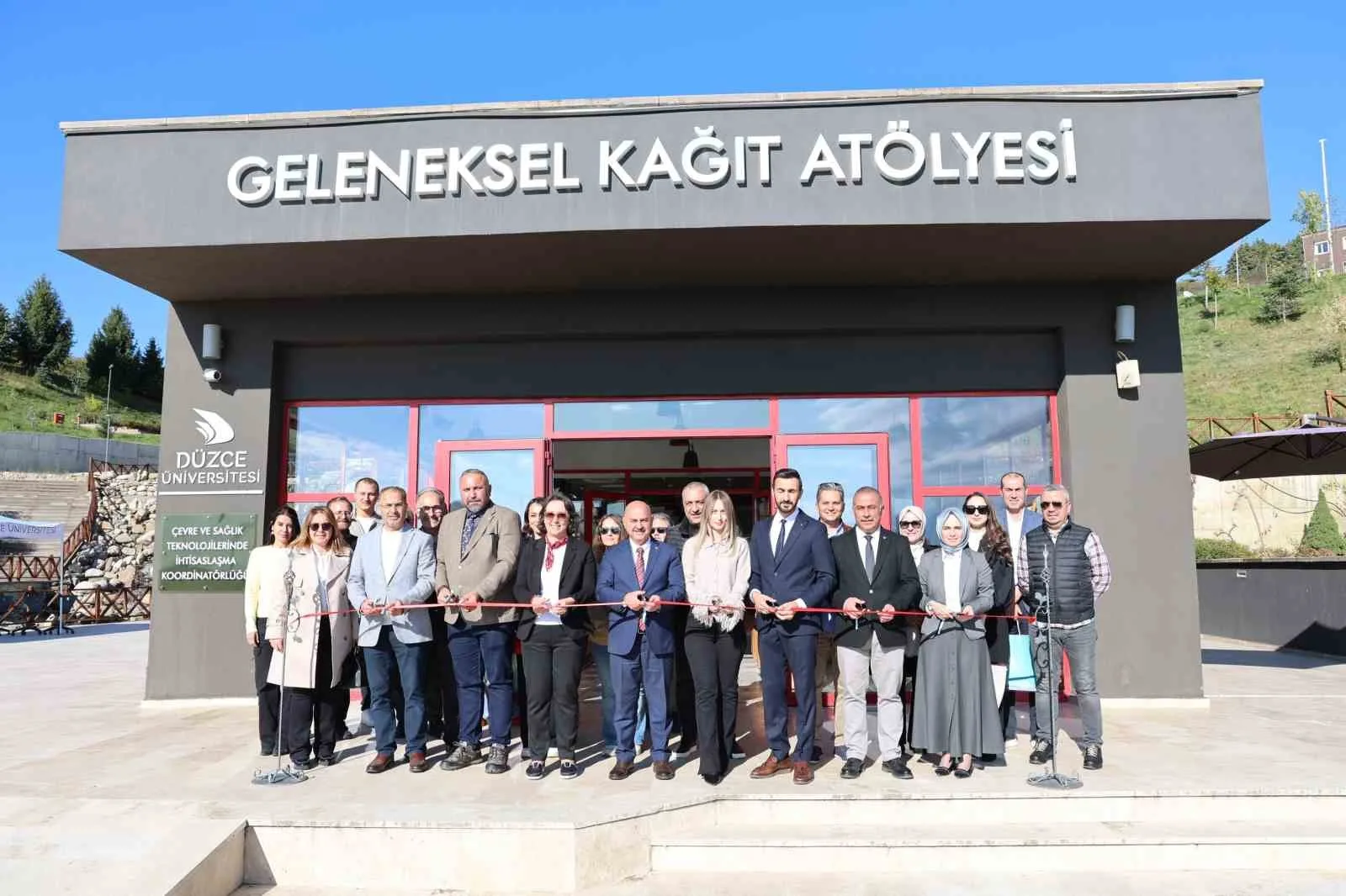 Düzce Üniversitesi Çevre ve Sağlık Teknolojilerinde İhtisaslaşma Koordinatörlüğü bünyesinde hizmet