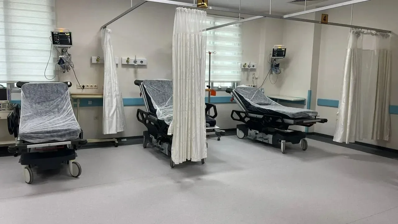 Boyabat Devlet Hastanesi’nde bir süredir devam eden yenileme çalışmalarının sona