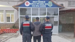 Aydın’ın Bozdoğan ilçesinde jandarma ekiplerince gerçekleştirilen çalışmalarda, ’bina içinde muhafaza