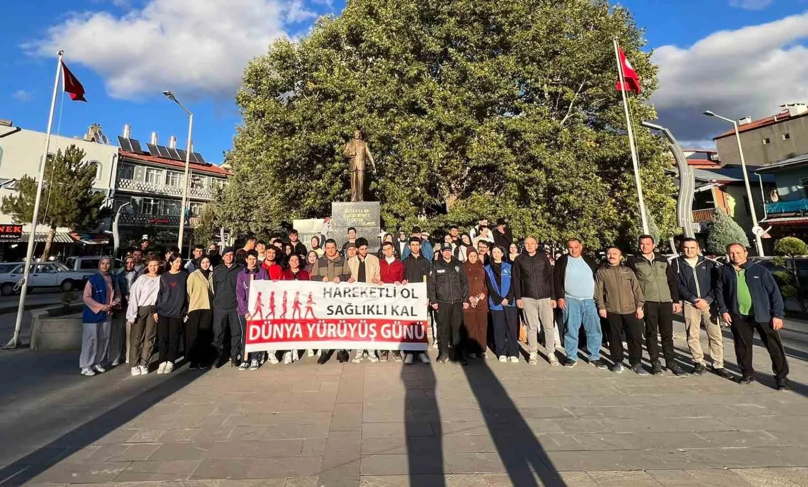 Konya’nın Bozkır ilçesinde, toplum sağlığını teşvik etmek ve çevre bilincini