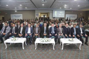 BTÜ Konuşmaları’nın konuğu olan BTSO Başkanı İbrahim Burkay, öğrencilere seslenerek,