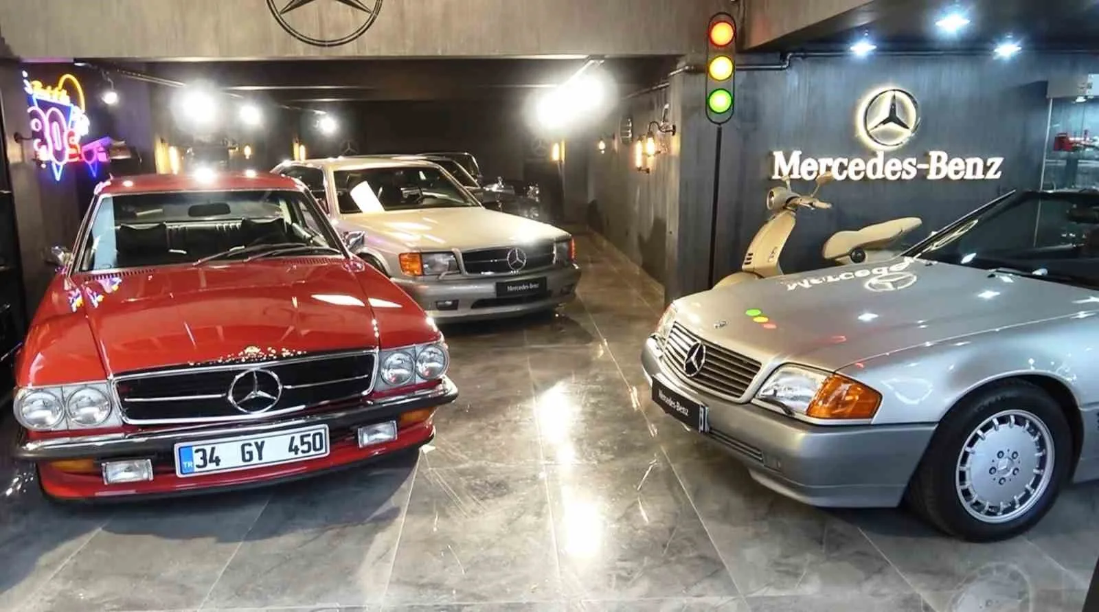 Samsunlu bir iş adamı, nadir klasik Mercedesleri kendi oluşturduğu müzede