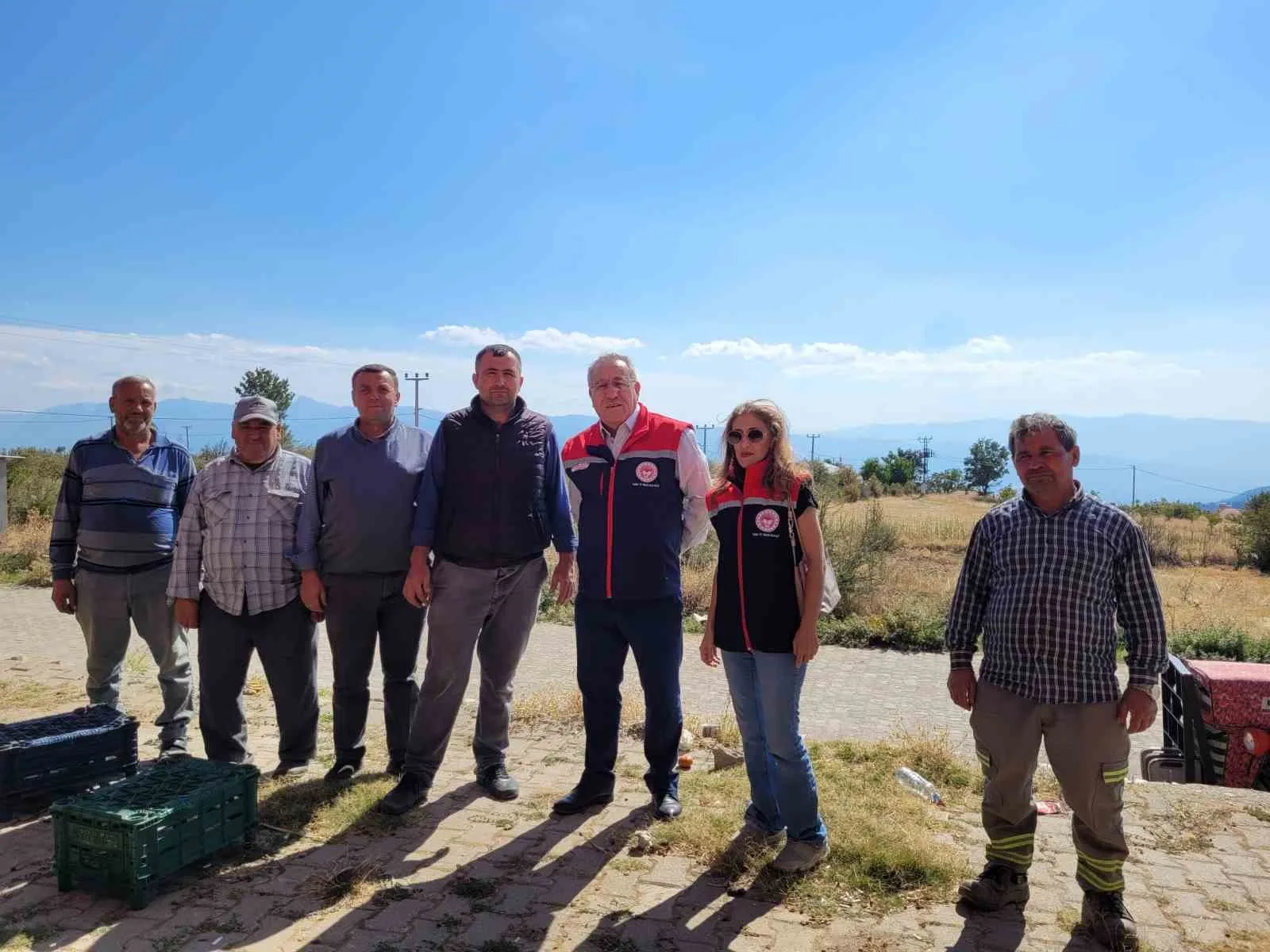 Aydın’ın Buharkent ilçesinde ’Cuma Buluşmaları’ kapsamında düzenlenen programlarda, üreticilere yeni