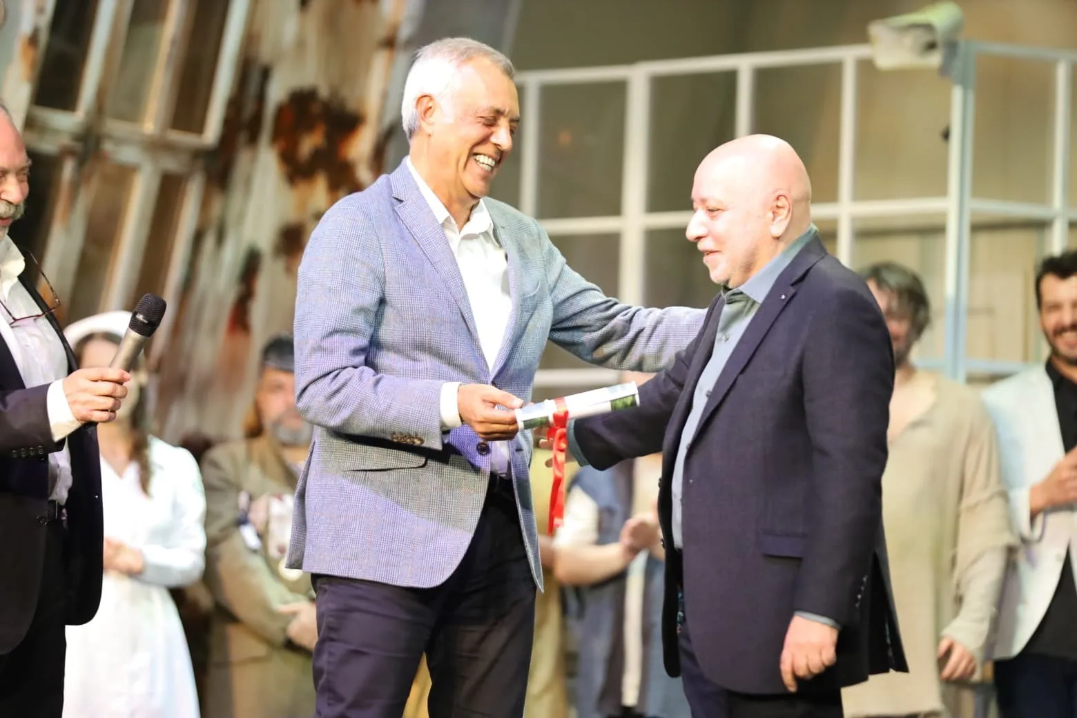 Bursa Büyükşehir Belediyesi Şehir Tiyatrosu, yeni sanat sezonuna Ken Kesey’in