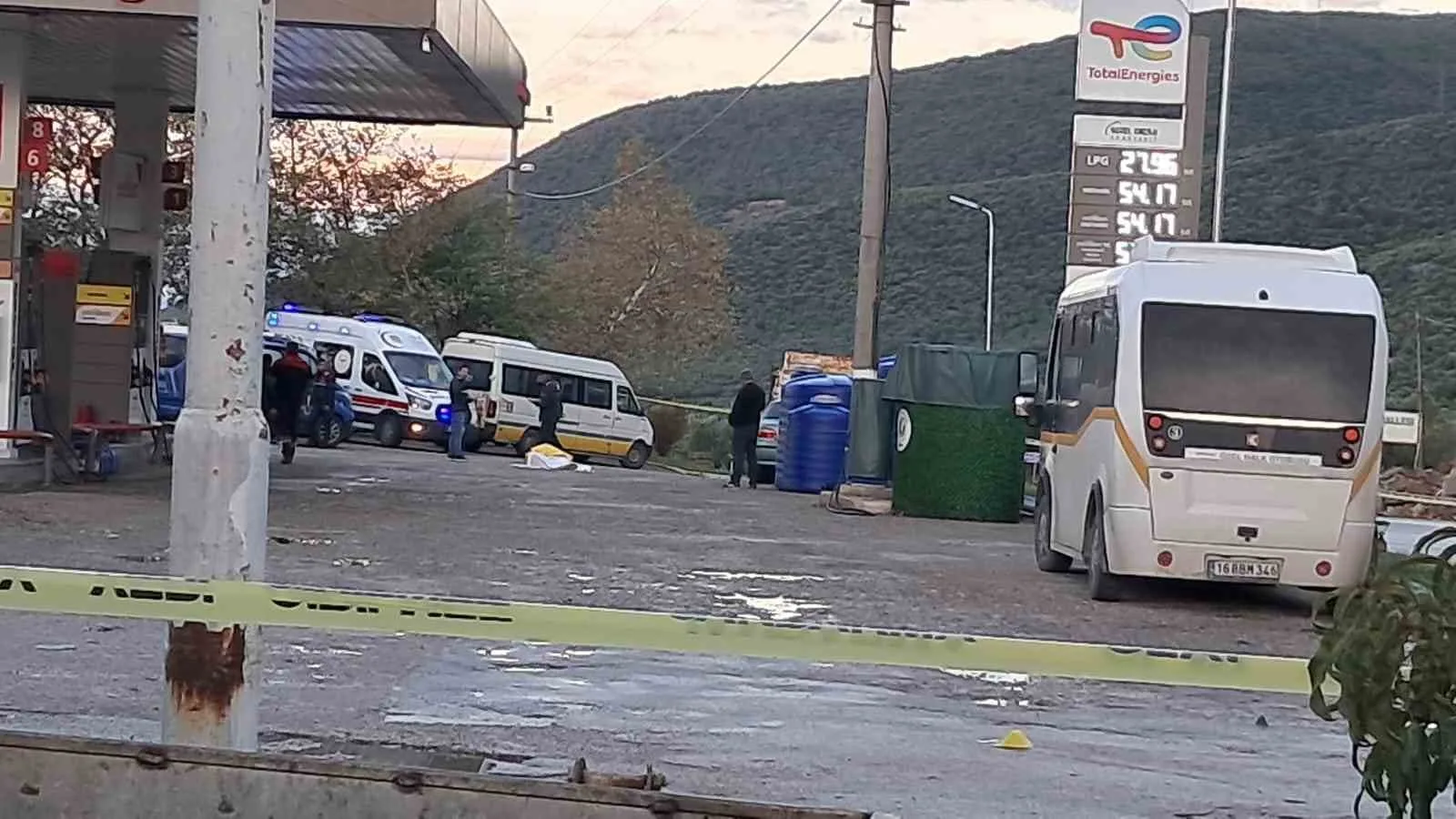 Bursa’nın İznik ilçesinde sabah saatlerinde bir benzinlikte çıkan silahlı çatışmada