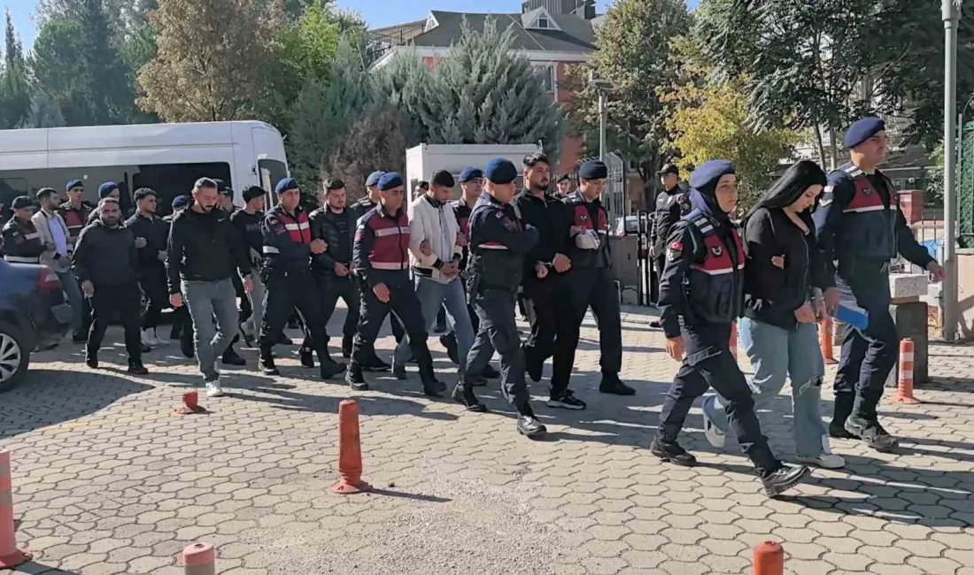 Bursa’nın İnegöl ilçesinde çıkan silahlı çatışmada 25 yaşındaki Ahmet Kılıçaslan’ın