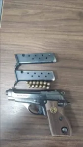 Bursa’da “silahla tehdit” suçundan firari olarak aranan ve hakkında toplam