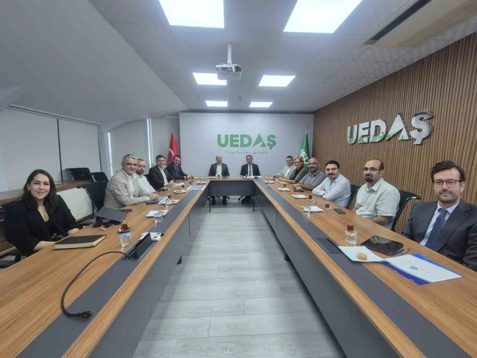 Bursa Uludağ Üniversitesi (BUÜ) ile Uludağ Elektrik Dağıtım A.Ş. (UEDAŞ)