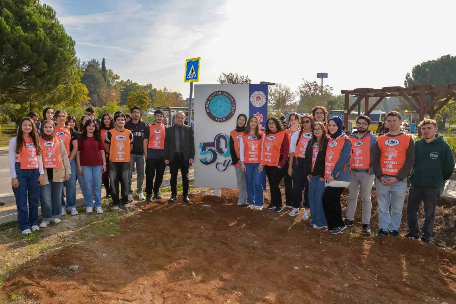 Kuruluşunun 50. yılını farklı etkinliklerle kutlamaya devam eden Bursa Uludağ