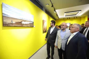 Kayseri Büyükşehir Belediye Başkanı Dr. Memduh Büyükkılıç, kentin sanat kalbi