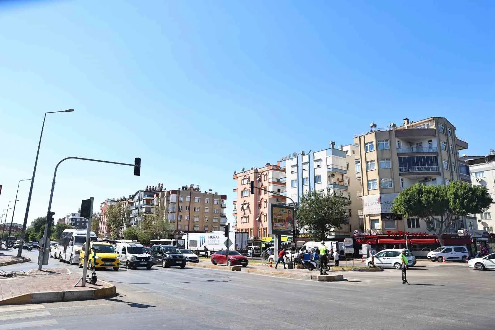 Antalya Büyükşehir Belediyesi, kent içi ulaşım güvenliğini ve verimliliğini artırmak