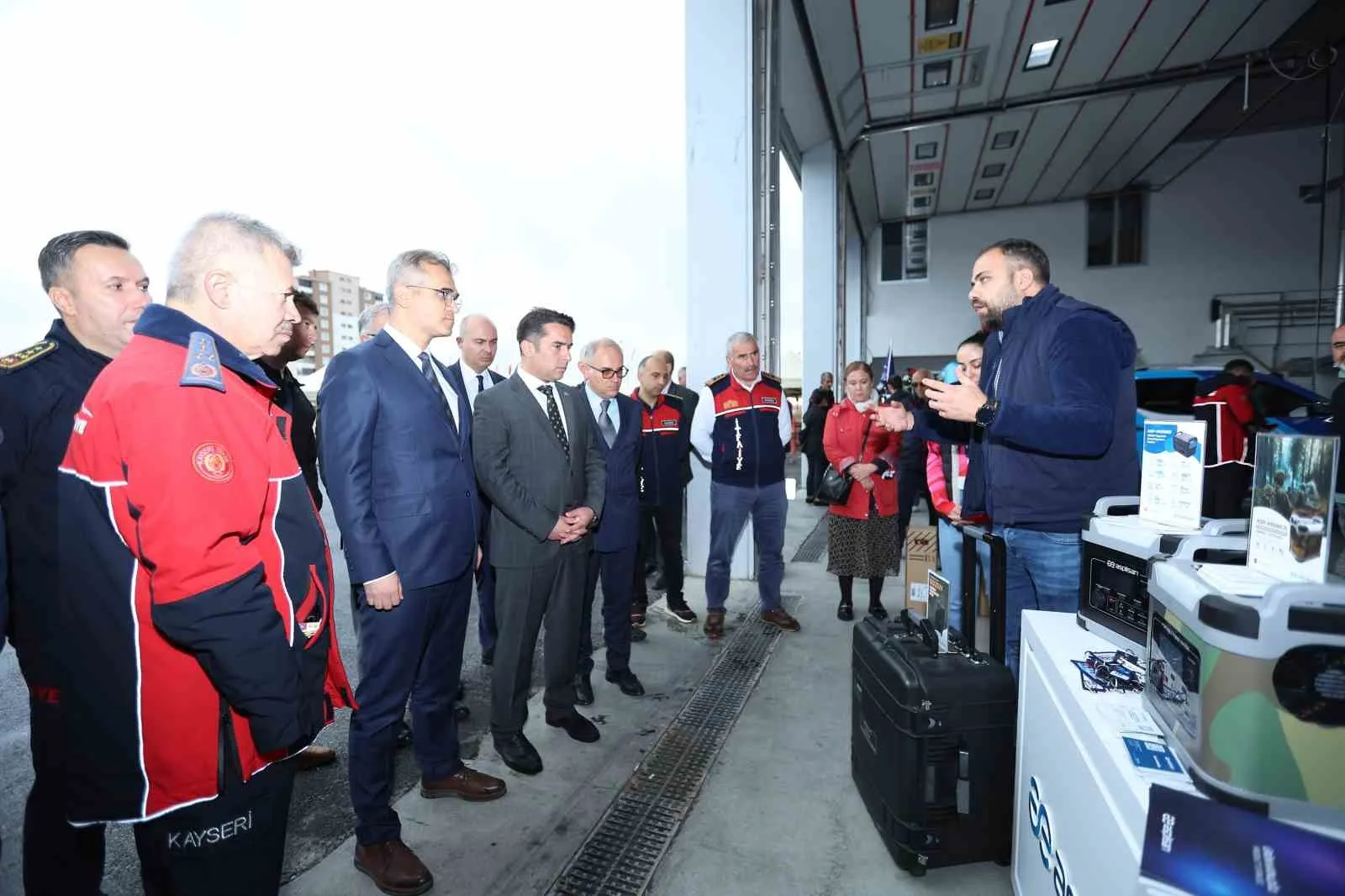 Kayseri Büyükşehir Belediyesi İtfaiye Daire Başkanlığı tarafından, İtfaiye Haftası kapsamında