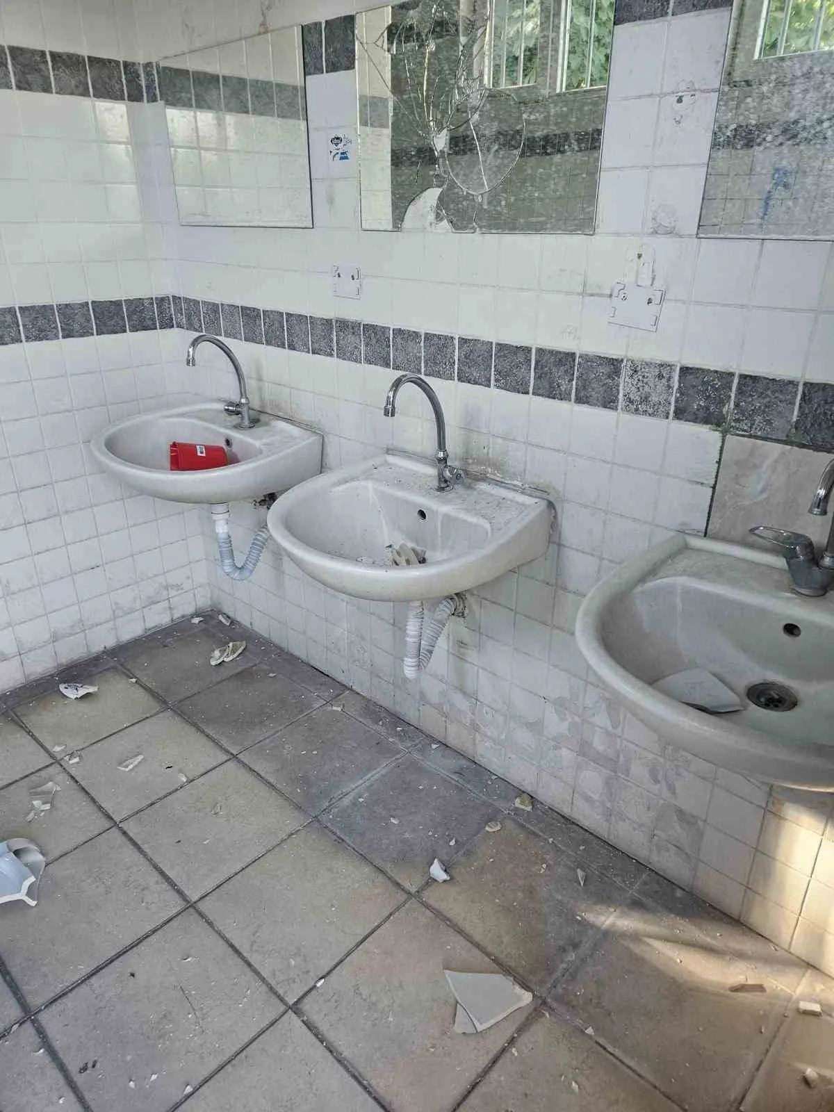 Kayseri Büyükşehir Belediyesi; kent genelindeki parklarda ve ortak yaşam alanlarında