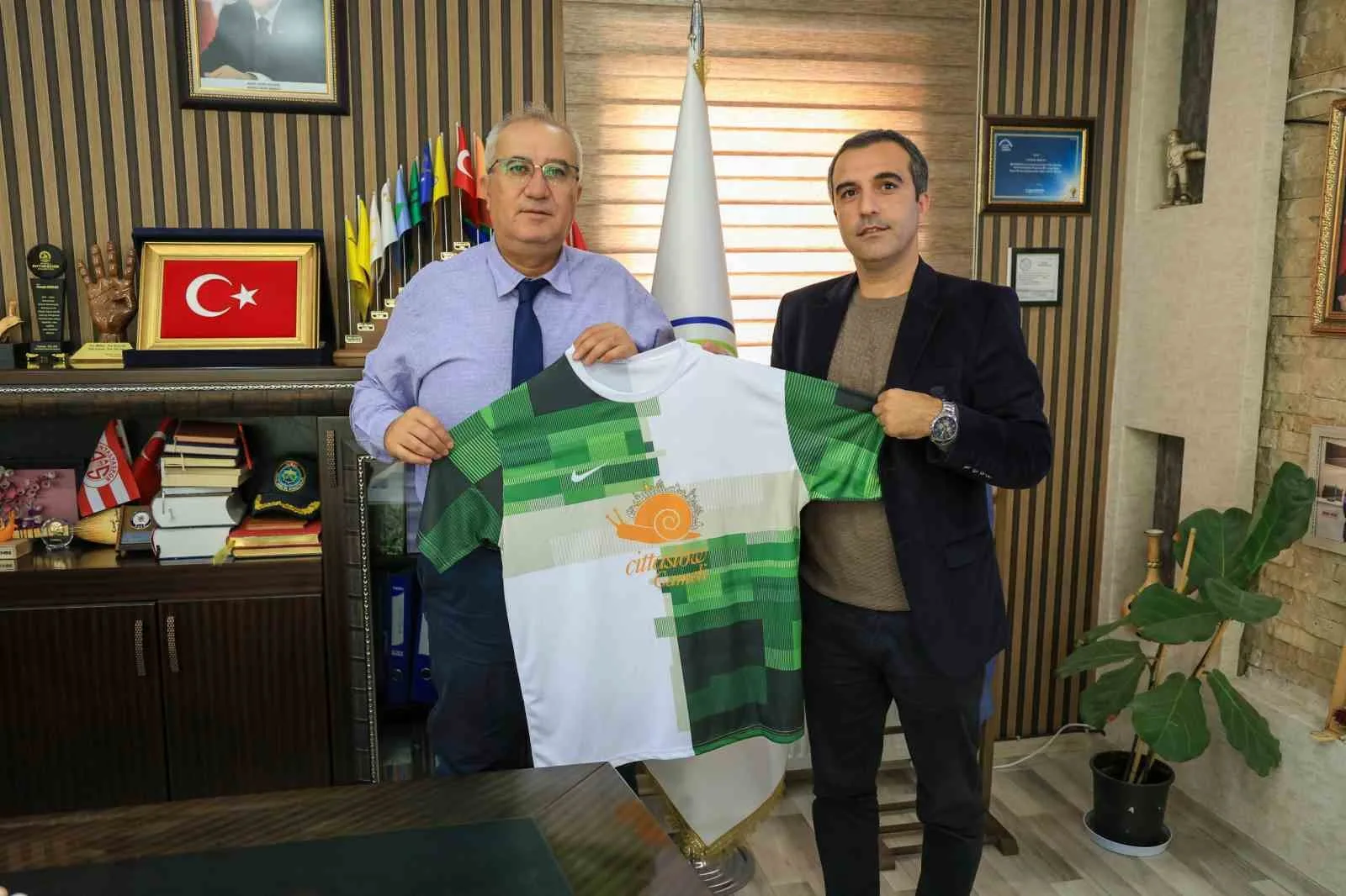 Pamukkale Üniversitesi tarafından düzenlenen Personel Futbol Turnuvasına katılacak olan Çameli