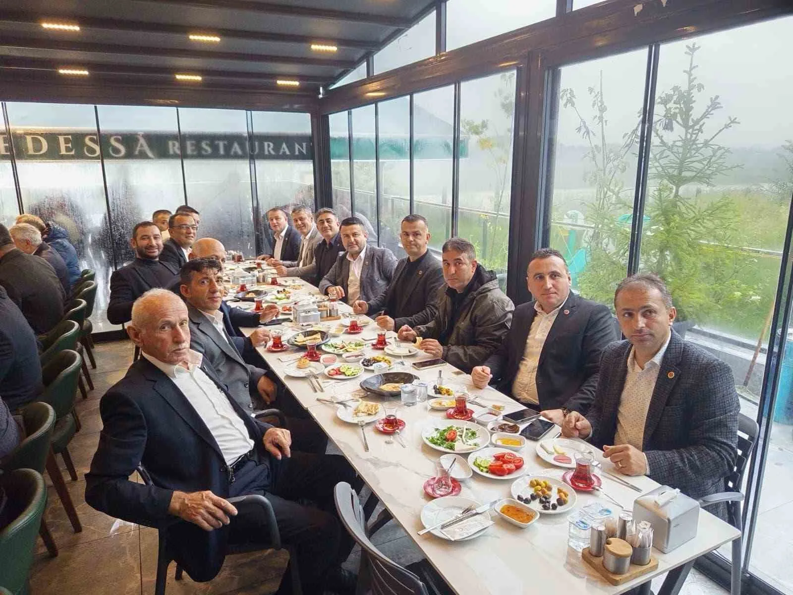 Zonguldak’ın Çaycuma ilçesinde 19 Ekim Muhtarlar Günü dolayısıyla düzenlenen kutlama