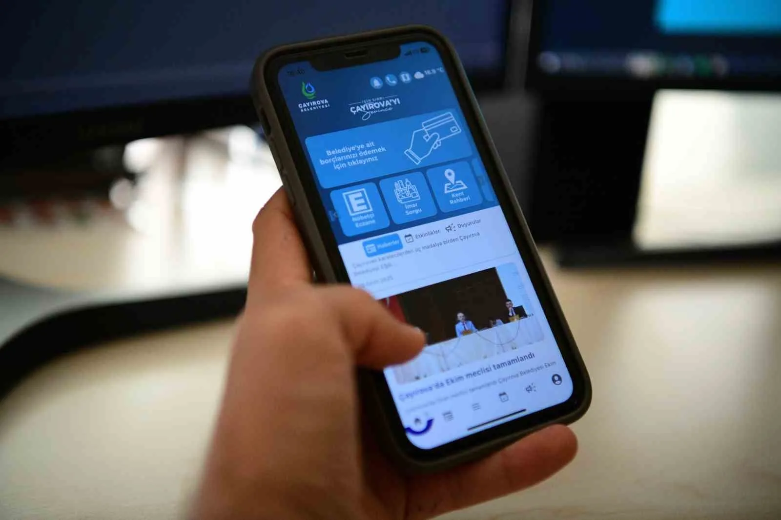 Çayırova Belediyesi, dijital belediyecilikte yeni bir adım atarak mobil uygulamasını