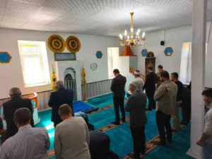 Tunceli’nin Çemişgezek ilçesine bağlı Aşağı Demirbük Köyünde, onarımı tamamlanan köy