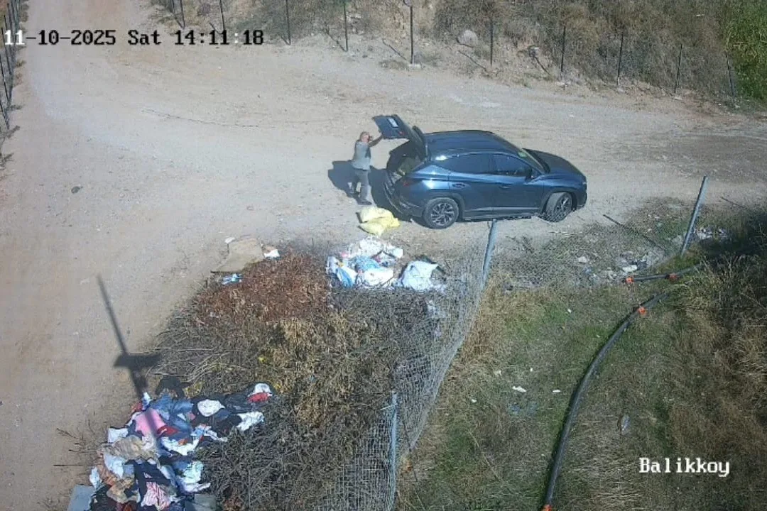 Aydın’ın Efeler ilçesi Balıkköy Mahallesi’nde moloz dökerek çevre kirliliğine neden
