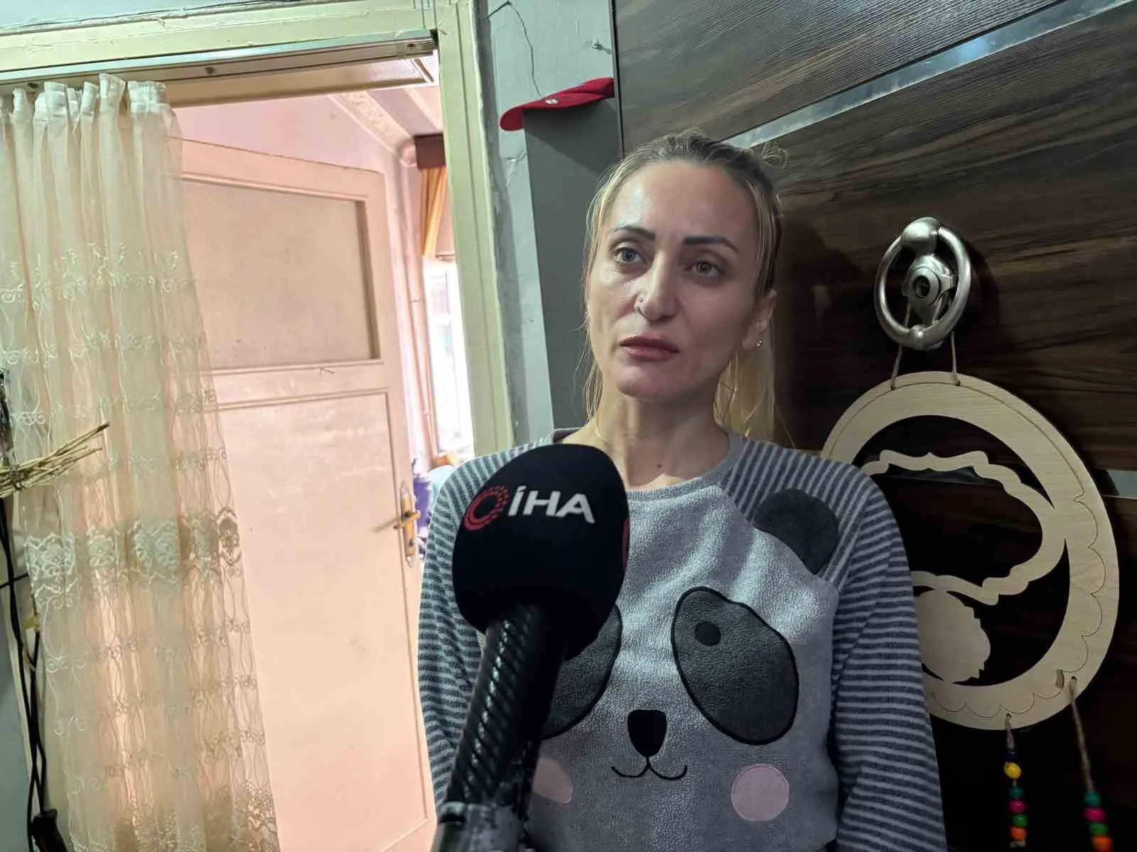 Bulunduğu cezaevinden izinle çıkan Muradiye Gökmen, kendisine saplantılı şekilde ilgi