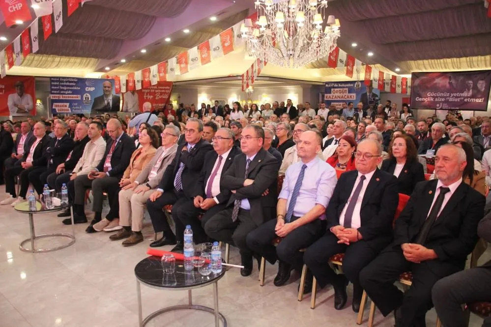 CHP Aydın 39. Olağan İl Kongresi’nde mevcut İl Başkanı Hikmet