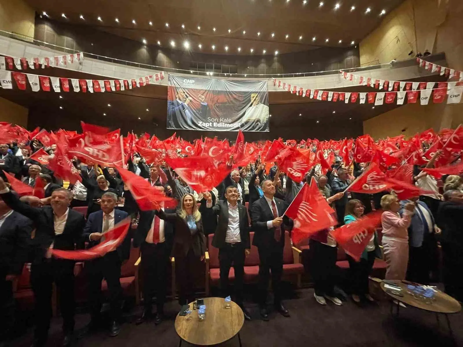 Cumhuriyet Halk Partisi (CHP) Denizli 39. Olağan İl Kongresi tamamlandı.