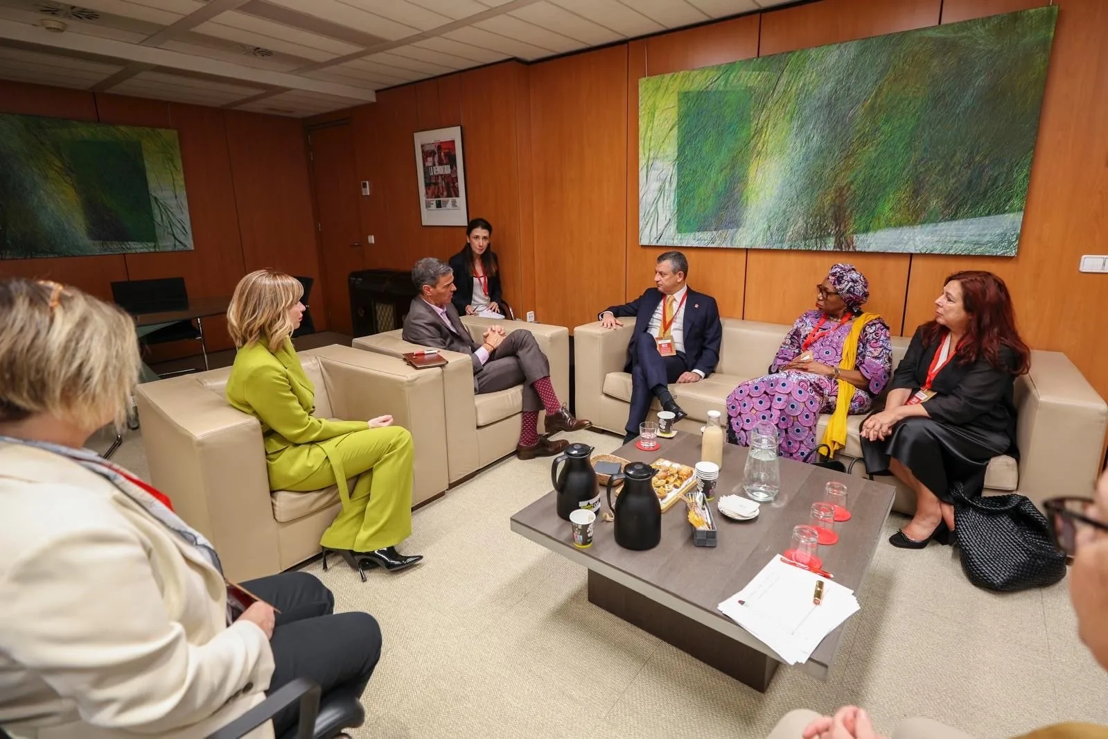 Cumhuriyet Halk Partisi (CHP) Genel Başkanı Özgür Özel, Madrid’de İspanya