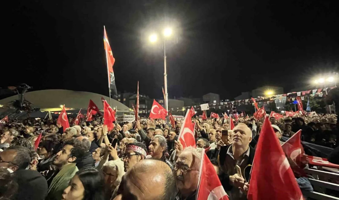 CHP Genel Başkanı Özgür Özel, partisi tarafından Küçükçekmece’de düzenlenen ‘Millet