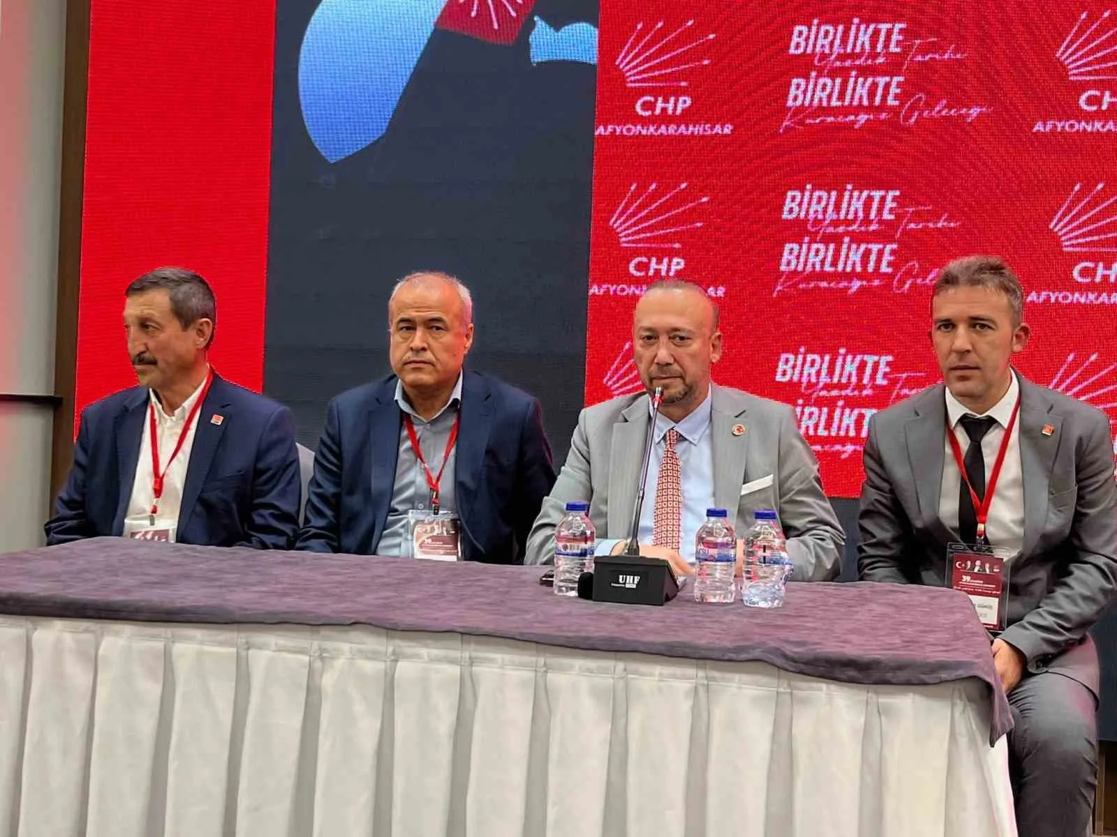 Cumhuriyet Halk Partisi’nin (CHP) Afyonkarahisar 39. İl Kongresinde basın mensuplarının