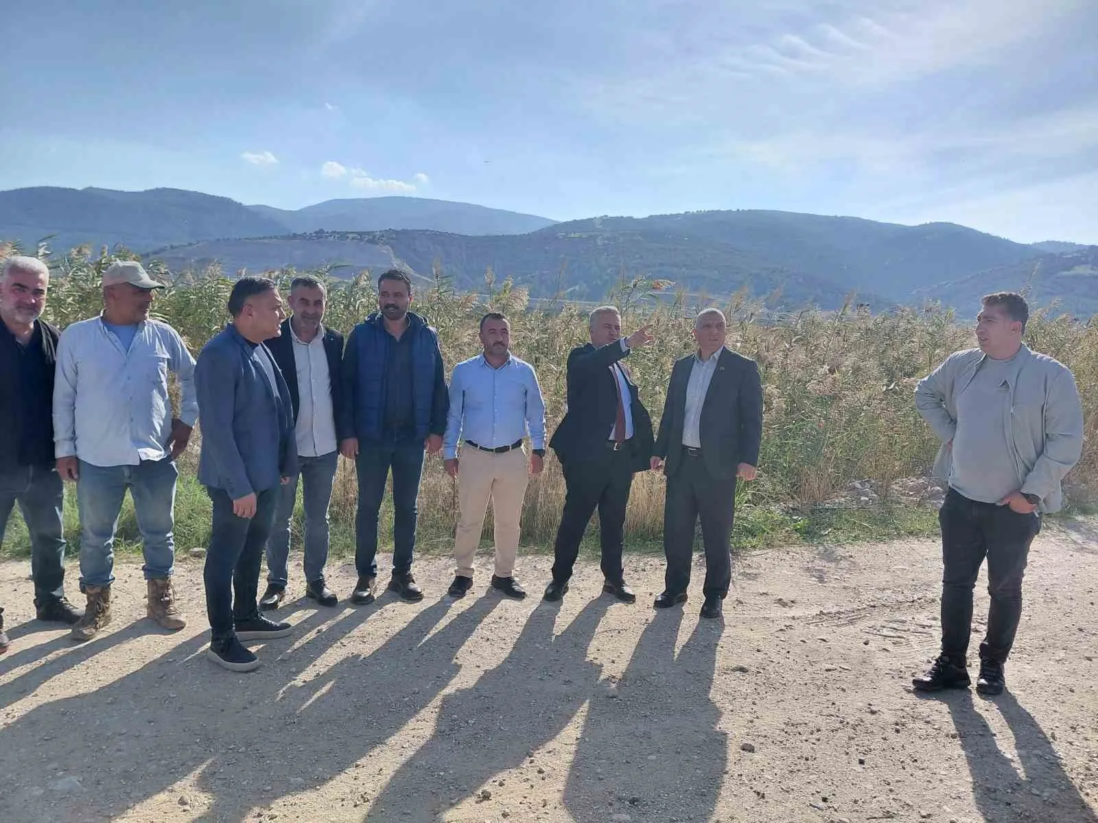 Aydın’ın Buharkent ilçesinde hayata geçirilen proje sonrasında Savcıllı Mahallesi’ndeki çiftçiler,