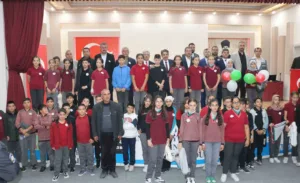 Konya’nın Cihanbeyli ilçesinde, Cihanbeyli İmam Hatip Ortaokulu tarafından “Gazze Davası”