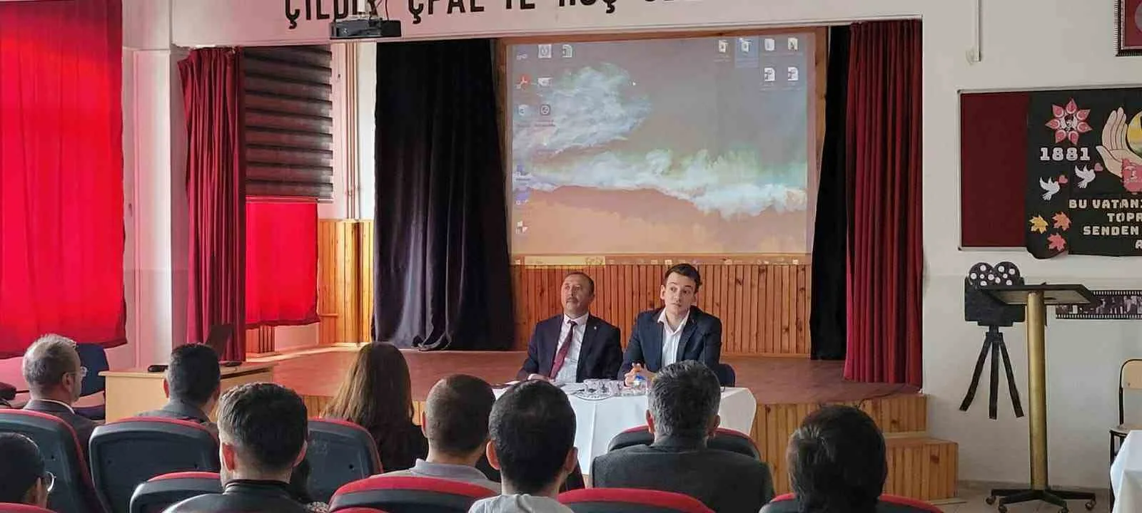 2025-2026 Eğitim-Öğretim yılı taşımalı eğitim ve yol güvenliği toplantısı İlçe