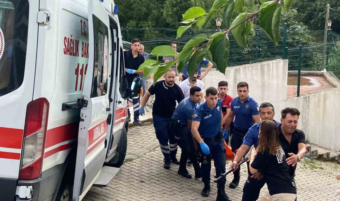 Kocaeli’nin Gölcük ilçesinde boşandığı eşini öldürdüğü ve oğlunu yaraladığı gerekçesiyle