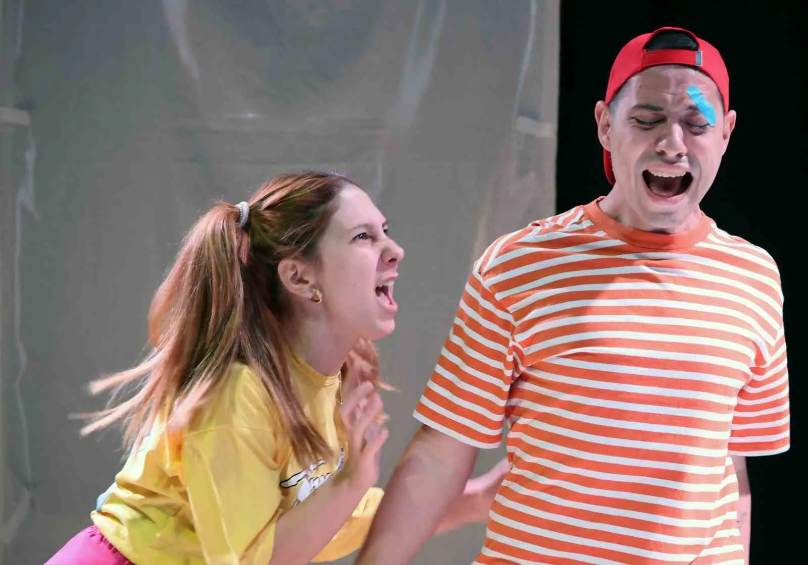 Menteşe Belediye Tiyatrosu, ekim ayı tiyatro programı kapsamında ‘Çocuk Parkı