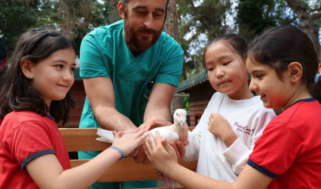 Antalya Büyükşehir Belediyesi, 4 Ekim Dünya Hayvanları Koruma Günü’ne öğrencilere